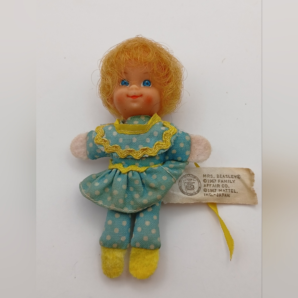Vintage Family Affair Mrs.Beasley 1967 Mini Doll Figure Replacement